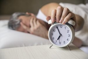 چه عواملی باعث مشکلات خواب می شود؟