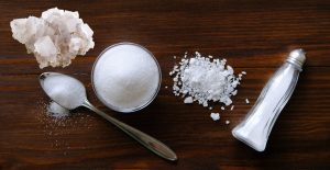 مصرف نمک ، خوب یا بد؟