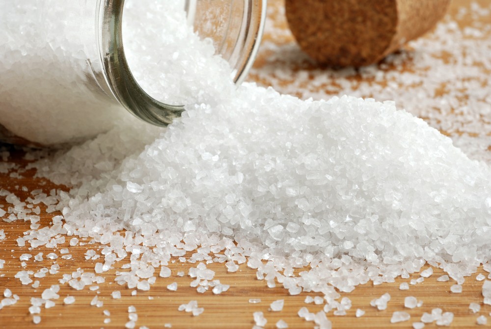نمک اپسوم چیست؟ + فواید، عوارض و نحوه مصرف آن