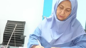 دکتر فروزنده فارغ پور؛ متخصص زنان، زایمان و نازایی