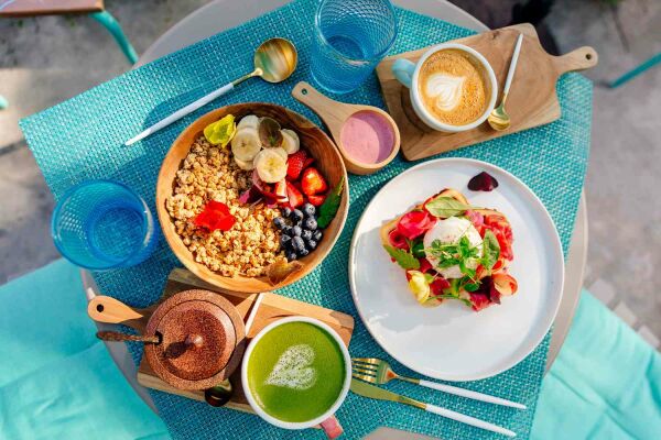 صبحانه‌های پر پروتئین، ناهارهای سرشار از سبزیجات و شام‌های خوش طعم که چربی سوزی می کنند