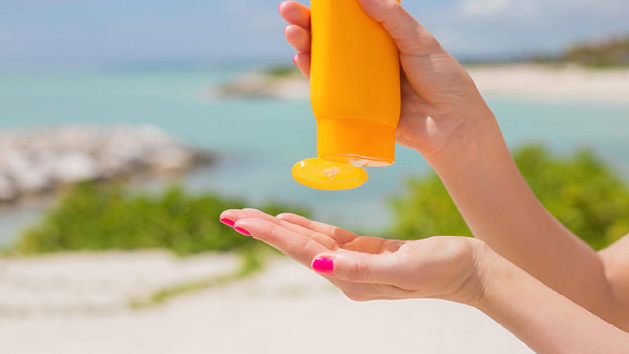 آیا با بهترین ضد آفتاب های پوست چرب آشنایی دارید؟